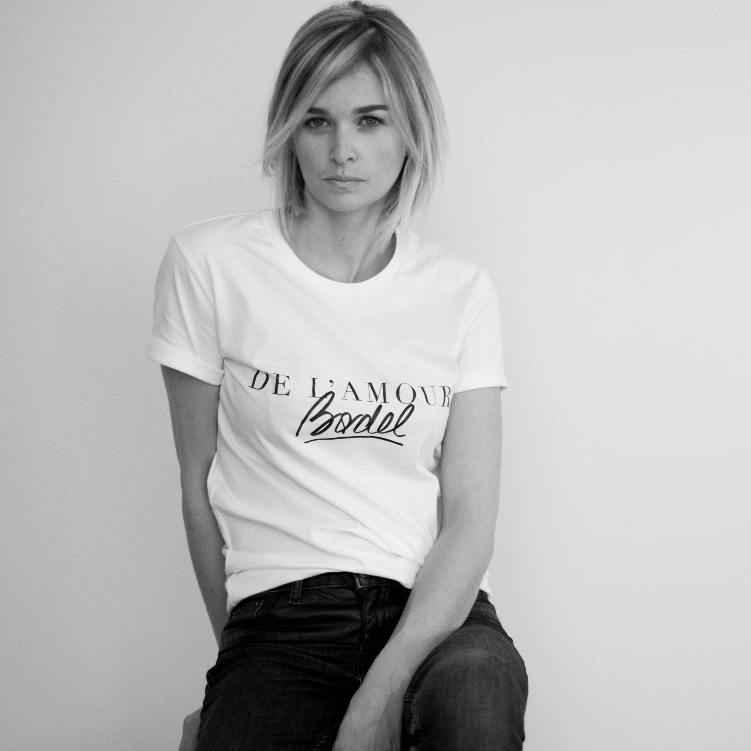t-shirt-a-message-de-lamour-bordel-by-romance