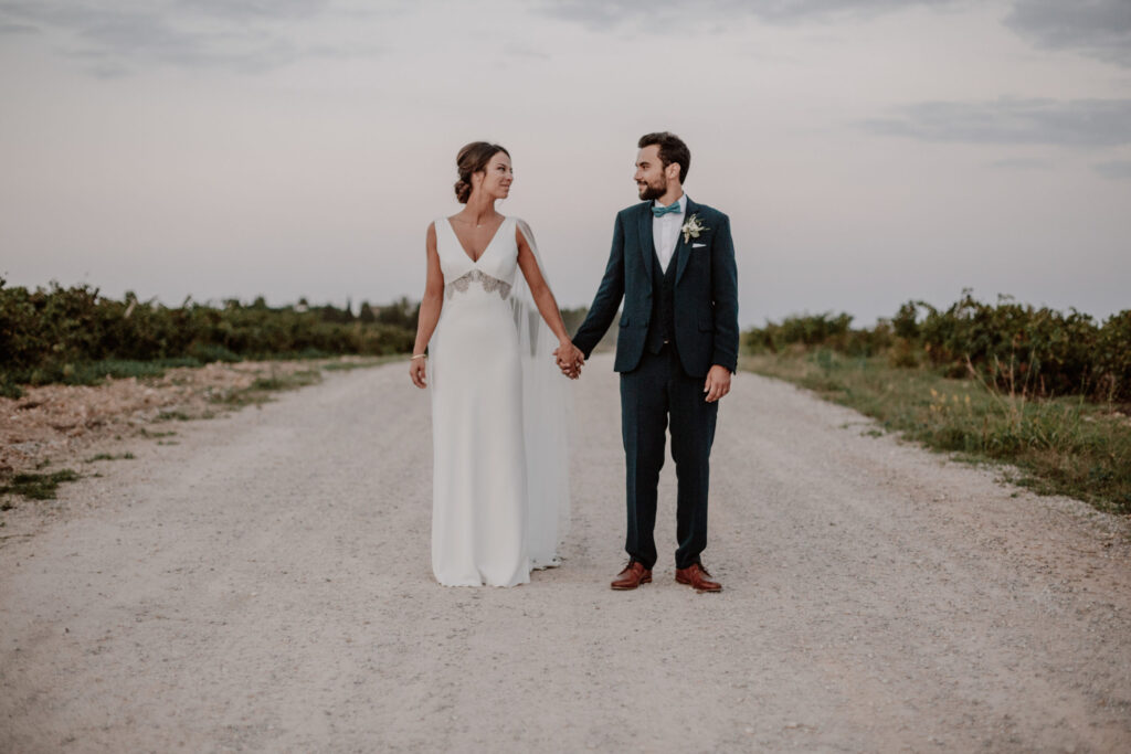 mariage-romantique-et-fleuri-maries