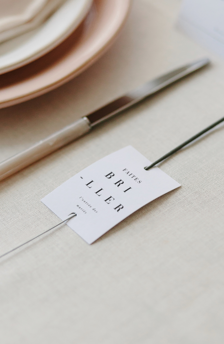 shooting-inspiration-mariage-minimaliste-alba-feu-de-bengale