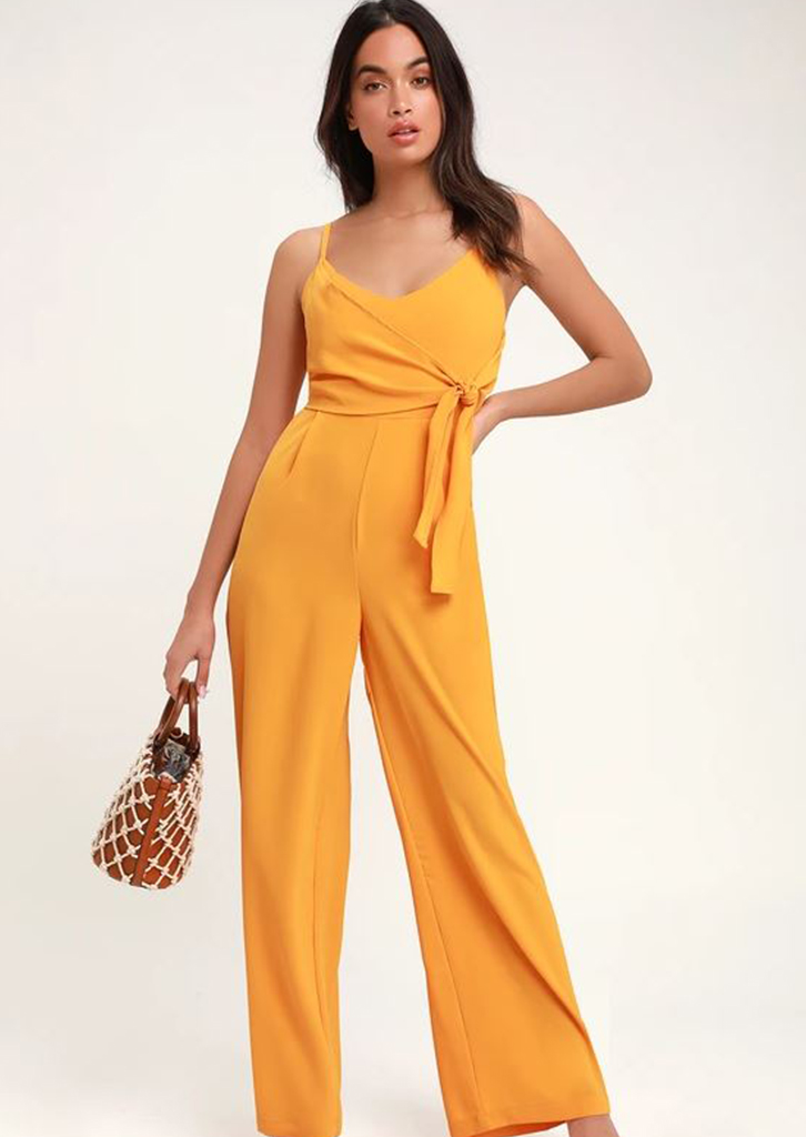 combinaison-jaune-chic-femme