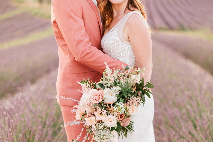 Un shooting mariage romantique en Provence