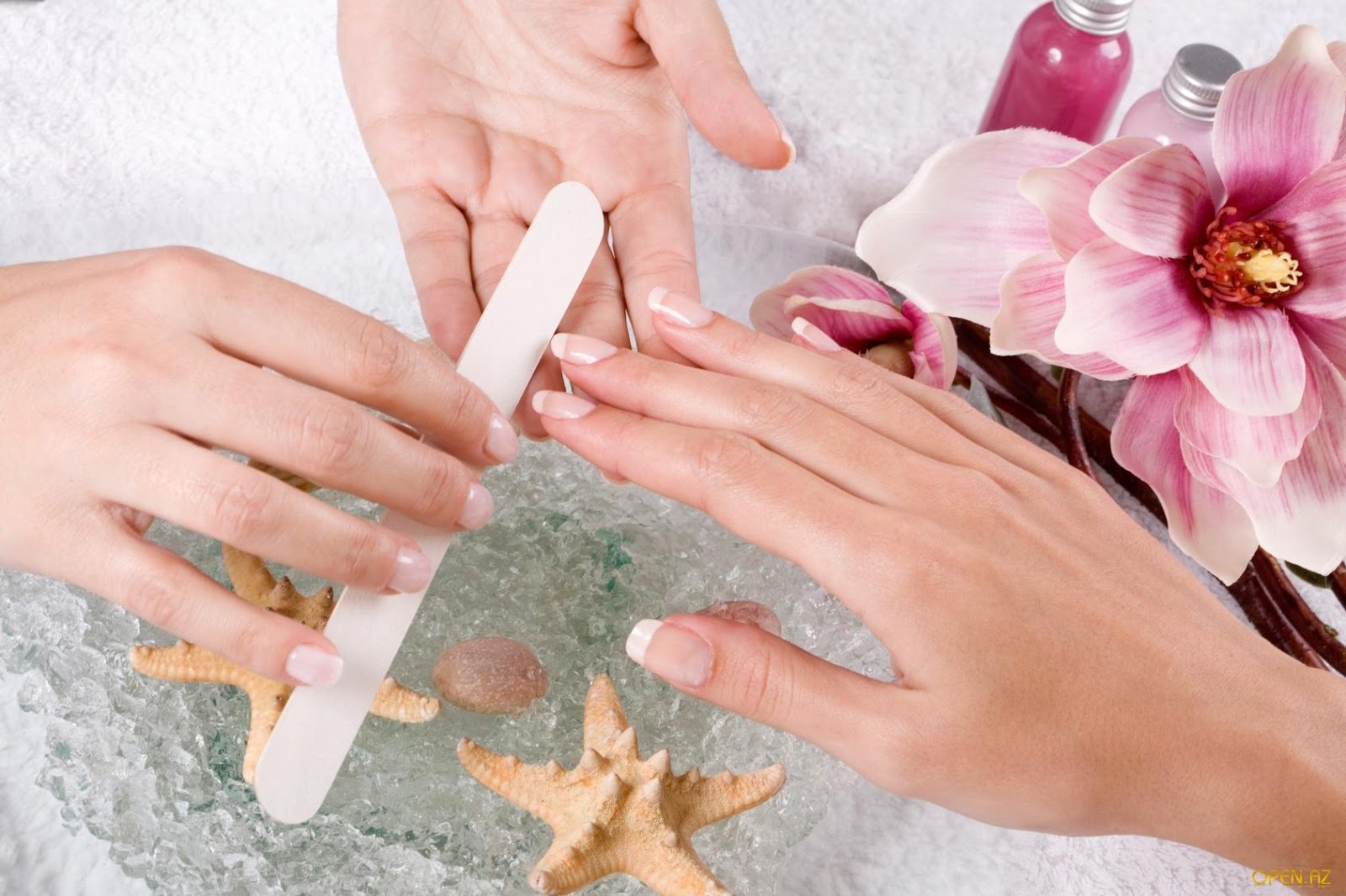 trousseau de survie de la mariée lime à ongles