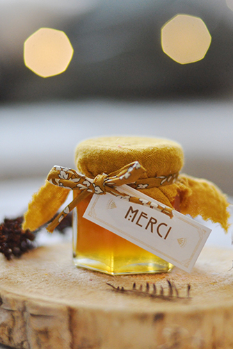 idees-cadeaux-invites-mariage-petit-pot-miel