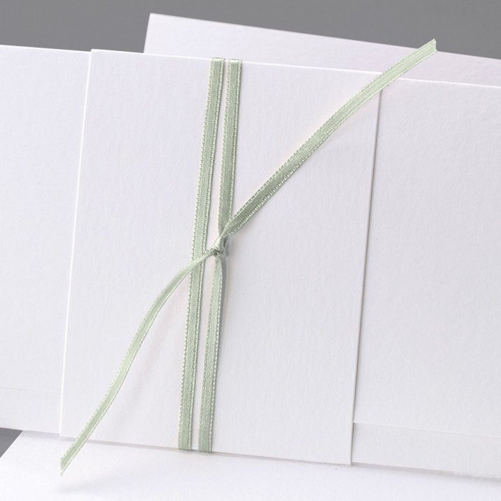 Ruban Satin vert amande 90 cm